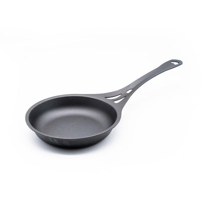 SOLIDTEKNICS 18cm Iron Skillet